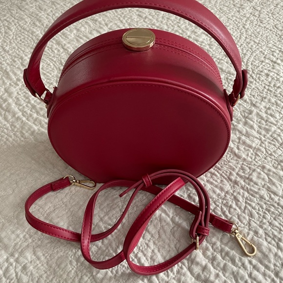Zara Bags Zara Hand Bag Color Maroon Poshmark